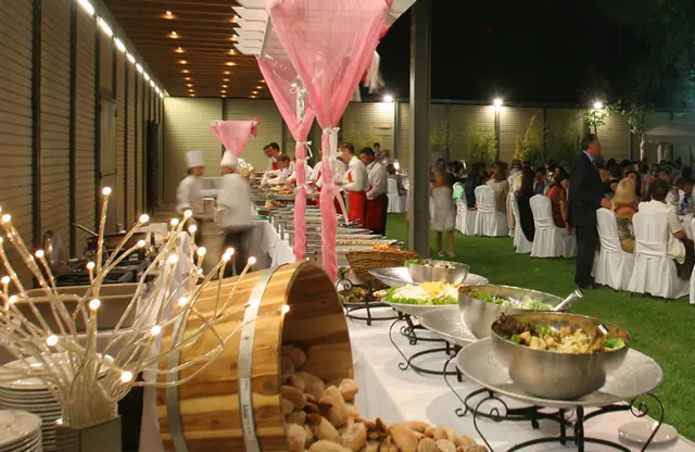 Catering buffet in the garden